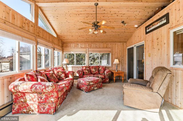 4865 Cottonwood Lane N, Plymouth, MN 55442