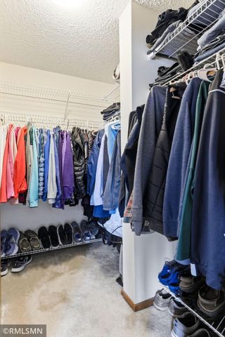 4865 Cottonwood Lane N, Plymouth, MN 55442