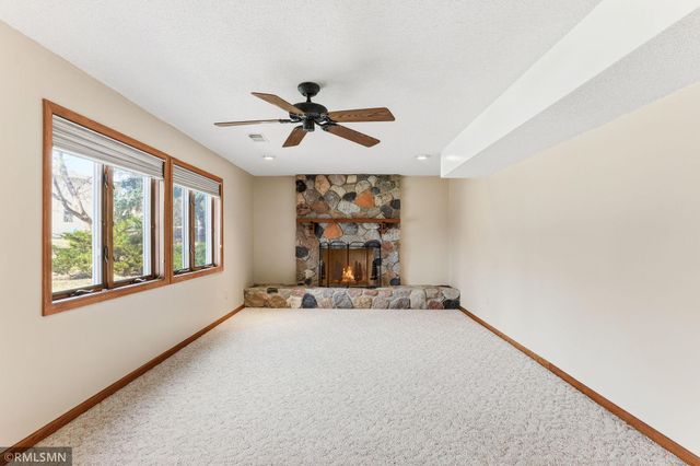 4865 Cottonwood Lane N, Plymouth, MN 55442