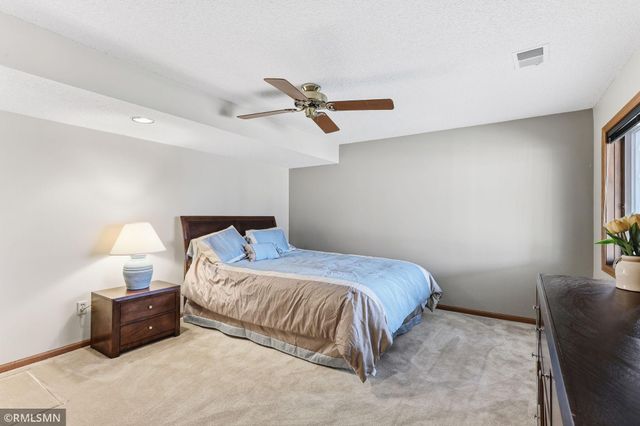 4865 Cottonwood Lane N, Plymouth, MN 55442