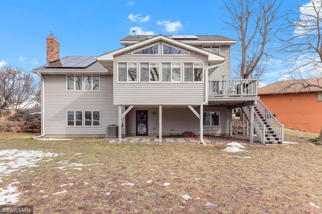 4865 Cottonwood Lane N, Plymouth, MN 55442