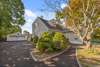 733 14th Street, West Babylon, NY 11704