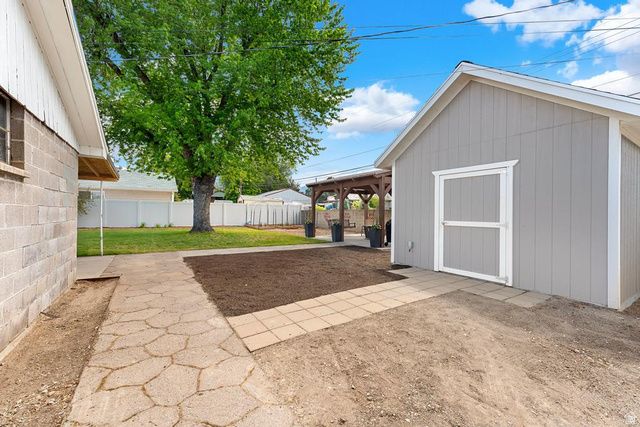 266 E 6790 S, Midvale, UT 84047