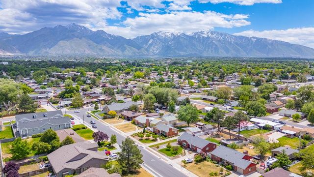 266 E 6790 S, Midvale, UT 84047