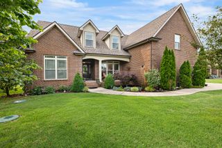 1521 Marathon Dr, Murfreesboro, TN 37129