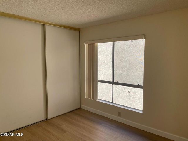 286 Oakleaf Drive 35, Thousand Oaks, CA 91360