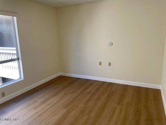 286 Oakleaf Drive 35, Thousand Oaks, CA 91360
