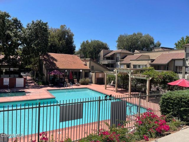 286 Oakleaf Drive 35, Thousand Oaks, CA 91360