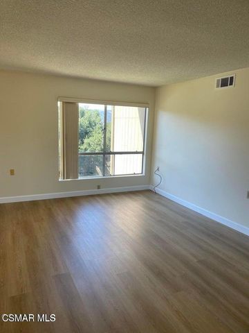 286 Oakleaf Drive 35, Thousand Oaks, CA 91360