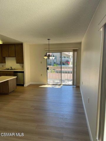 286 Oakleaf Drive 35, Thousand Oaks, CA 91360