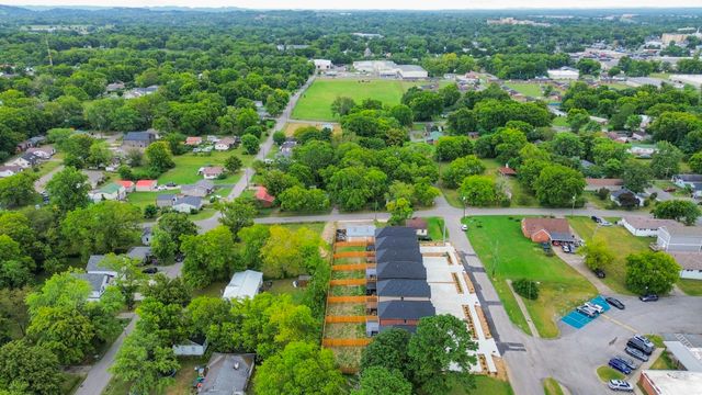 656 Chambers St Unit 110, Gallatin, TN 37066