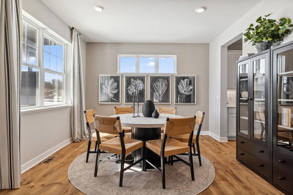 10662 Bent Pine Lane, Woodbury, MN 55129 — photo 2