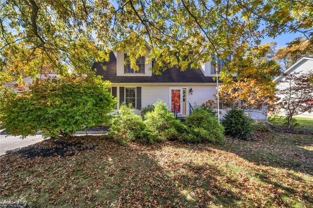 7292 Kenssington Drive, North Ridgeville, OH 44039