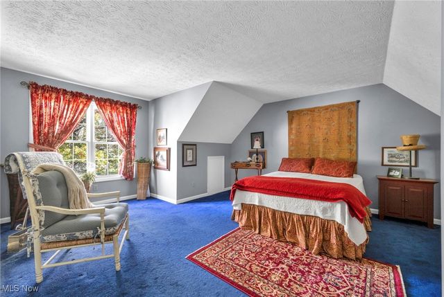 7292 Kenssington Drive, North Ridgeville, OH 44039