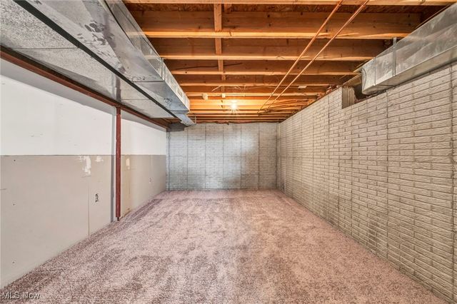 7292 Kenssington Drive, North Ridgeville, OH 44039