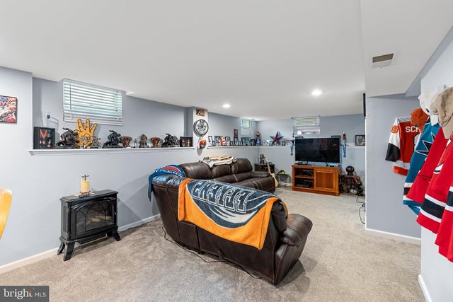 1295 INDIAN HILL RD, Toms River, NJ 08753