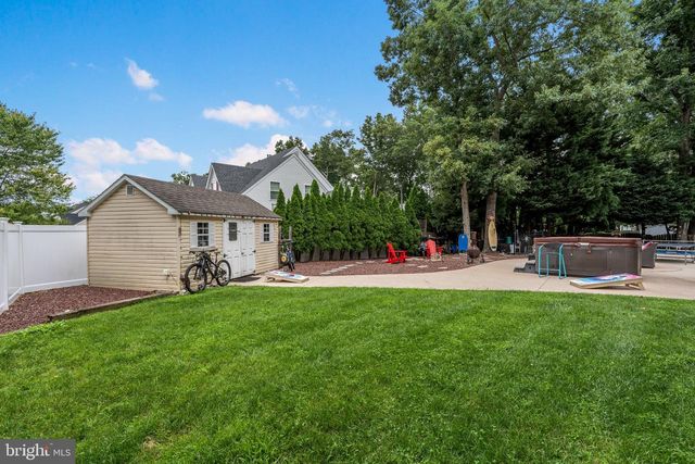 1295 INDIAN HILL RD, Toms River, NJ 08753