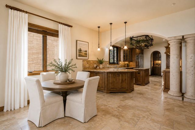 507 Sandy Mountain DR, Sunrise Beach, TX 78643