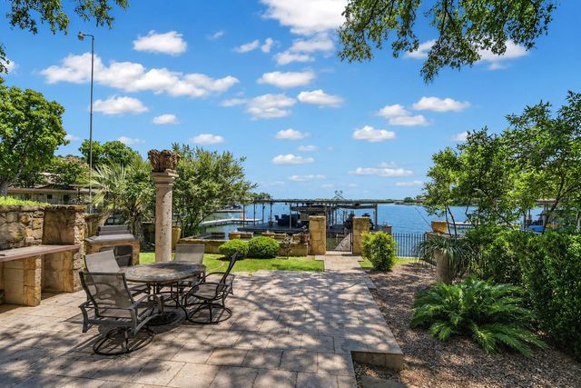 507 Sandy Mountain DR, Sunrise Beach, TX 78643