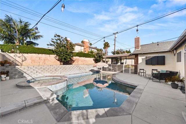 212 N Kennebec, Anaheim, CA 92807