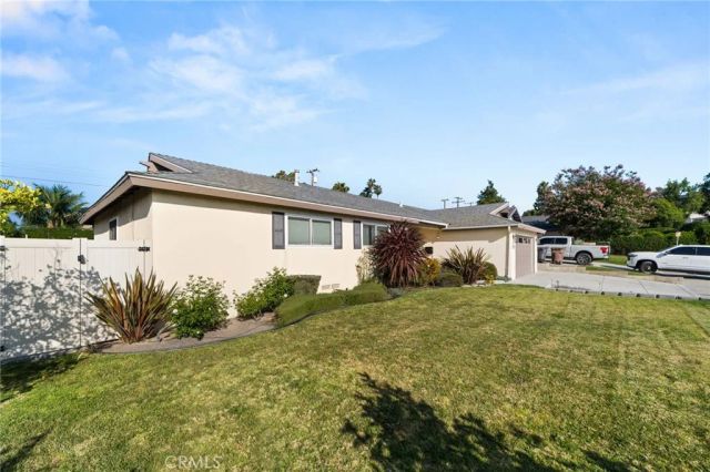 212 N Kennebec, Anaheim, CA 92807