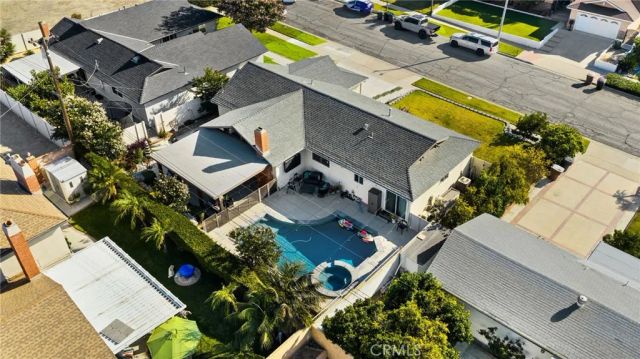 212 N Kennebec, Anaheim, CA 92807