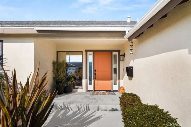 212 N Kennebec, Anaheim, CA 92807
