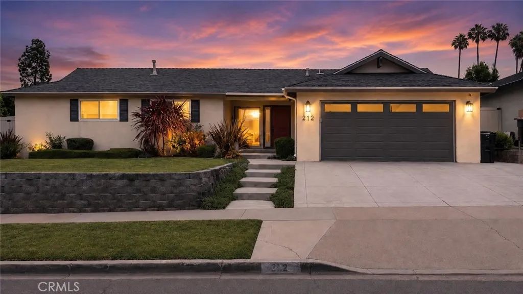 212 N Kennebec, Anaheim, CA 92807