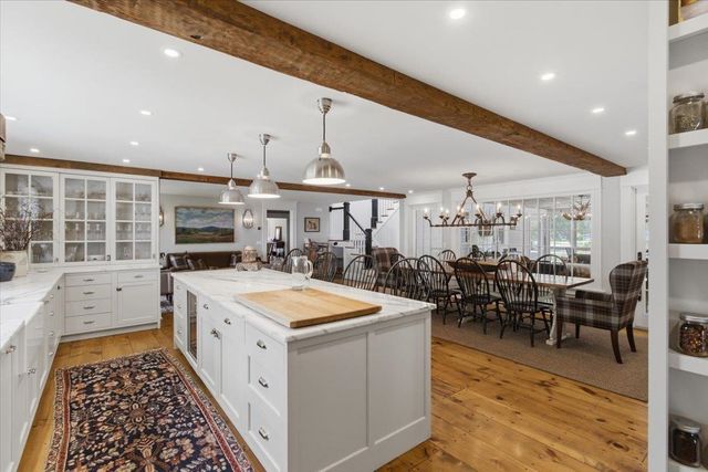 86 Church Street, Dorset, VT 05251