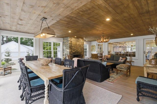 86 Church Street, Dorset, VT 05251