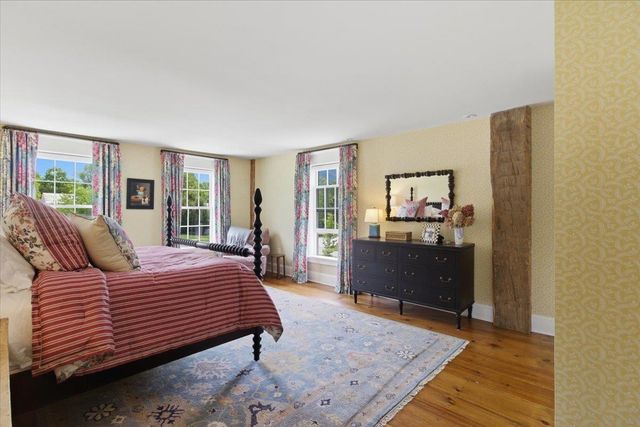 86 Church Street, Dorset, VT 05251