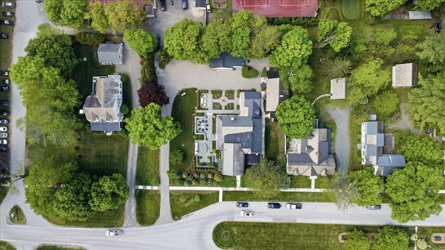 86 Church Street, Dorset, VT 05251