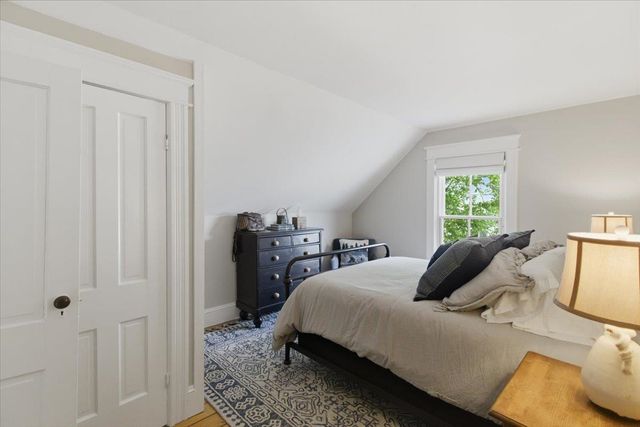 86 Church Street, Dorset, VT 05251