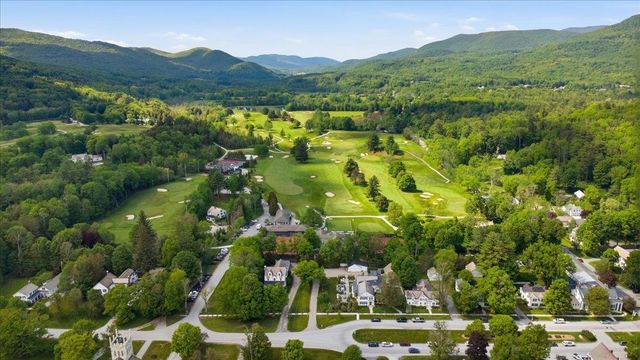 86 Church Street, Dorset, VT 05251
