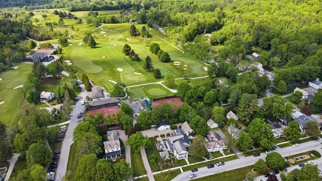 86 Church Street, Dorset, VT 05251