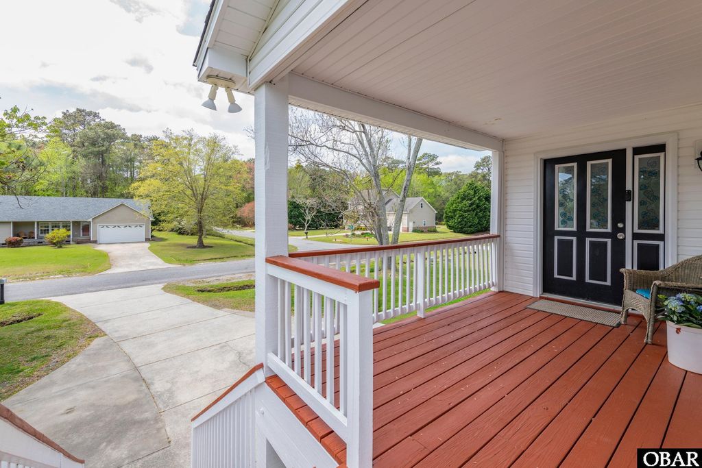 Image 4 of property listing at 152 Sherwood Drive Lot# 24, Manteo, NC 27954