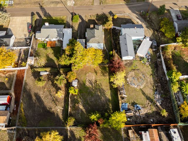 1650 Ne WINTER St, Roseburg, OR 97470