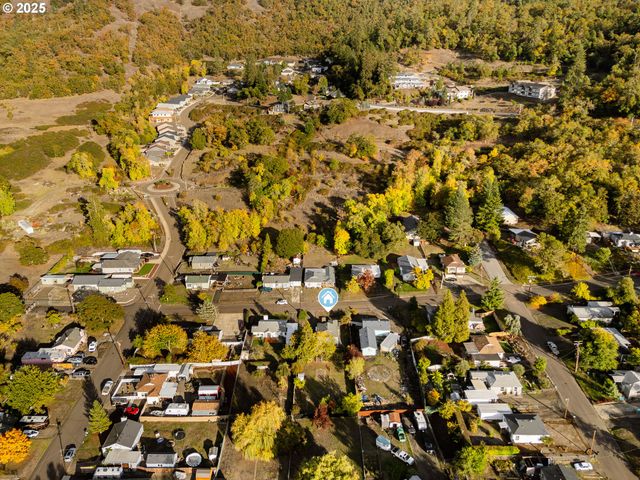 1650 Ne WINTER St, Roseburg, OR 97470