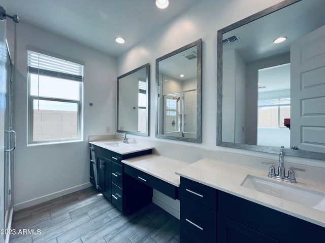 1659 W Paseo Way, Phoenix, AZ 85041
