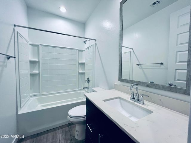 1659 W Paseo Way, Phoenix, AZ 85041