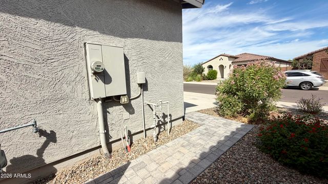 1659 W Paseo Way, Phoenix, AZ 85041