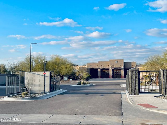 1659 W Paseo Way, Phoenix, AZ 85041
