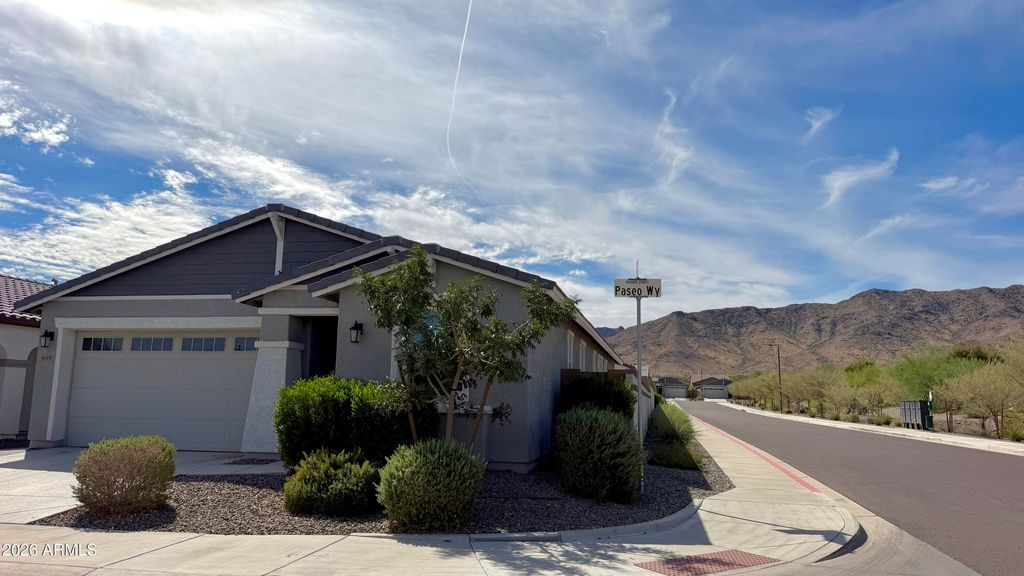 1659 W Paseo Way, Phoenix, AZ 85041