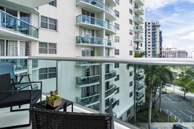 3901 S Ocean Drive 6T, Hollywood, FL 33019