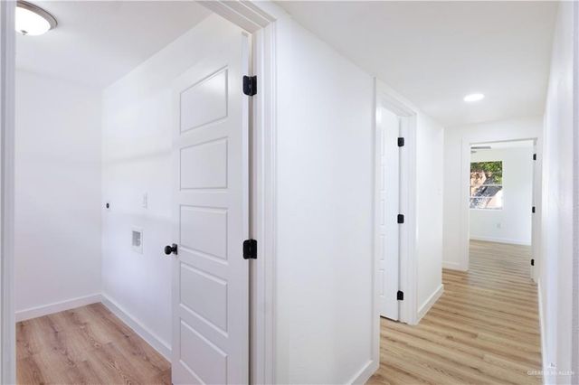 130 W Magnolia Avenue, La Feria, TX 78559