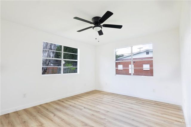 130 W Magnolia Avenue, La Feria, TX 78559