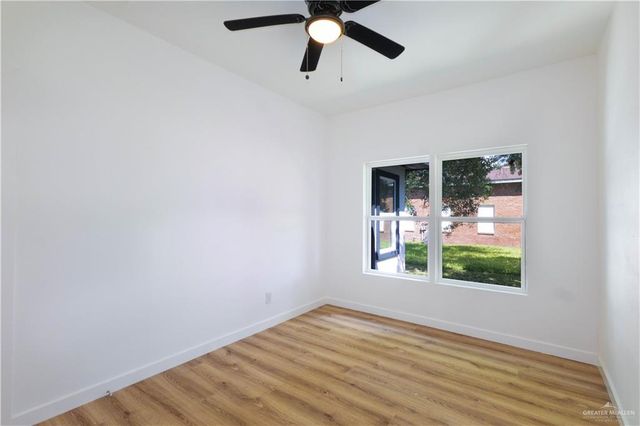 130 W Magnolia Avenue, La Feria, TX 78559