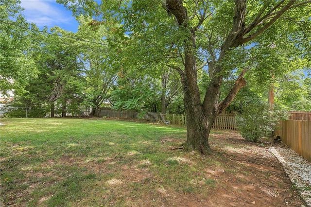 573 E 126th Terrace, Olathe, KS 66061