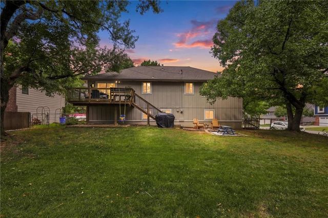 573 E 126th Terrace, Olathe, KS 66061