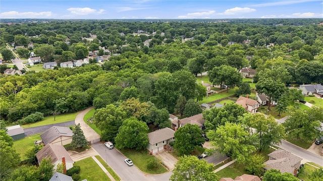 573 E 126th Terrace, Olathe, KS 66061